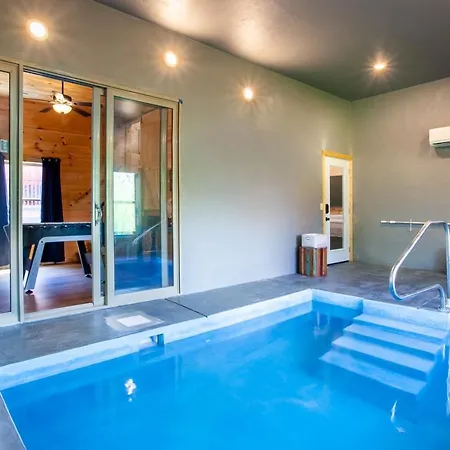 Bandit Lodge Brand New Cabin W Pool